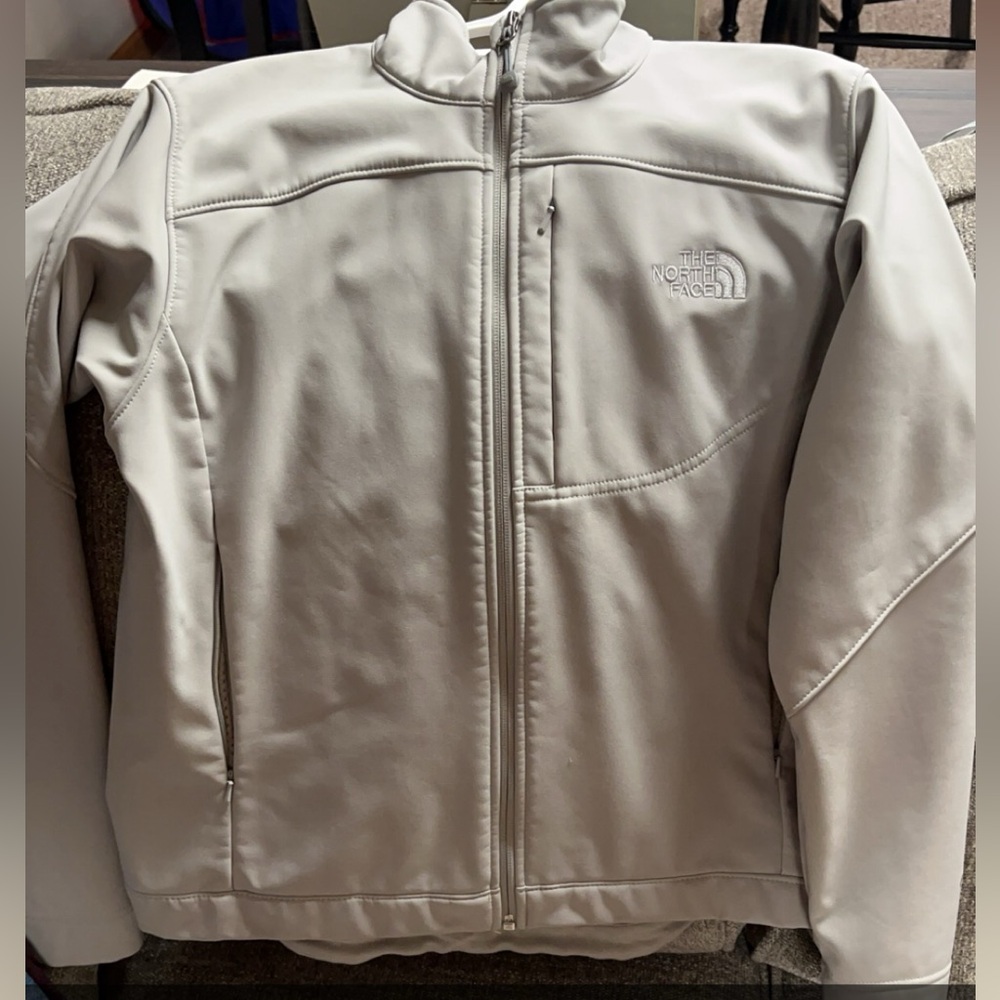 Women’s North Face Jacket